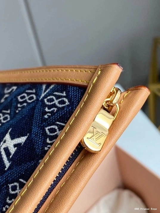 AAA Pruses Bags POUCH TOILETRY SINCE VUITTON LOUIS 26 1854 0722